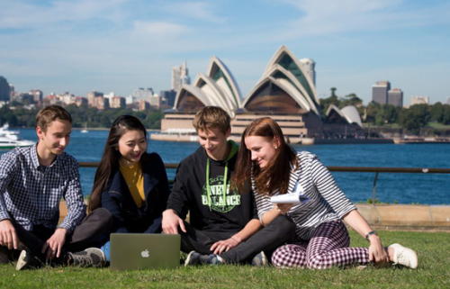 Du học &Uacute;c: Điều Kiện, Chi Ph&iacute; v&agrave; Hướng Dẫn Xin Visa Năm 2024