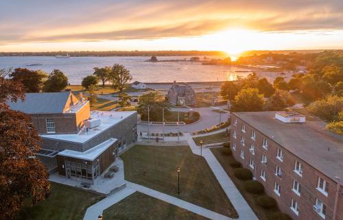 University of Connecticut: Học bổng HOT TO&Agrave;N PHẦN 100% cho kỳ Fall 2025